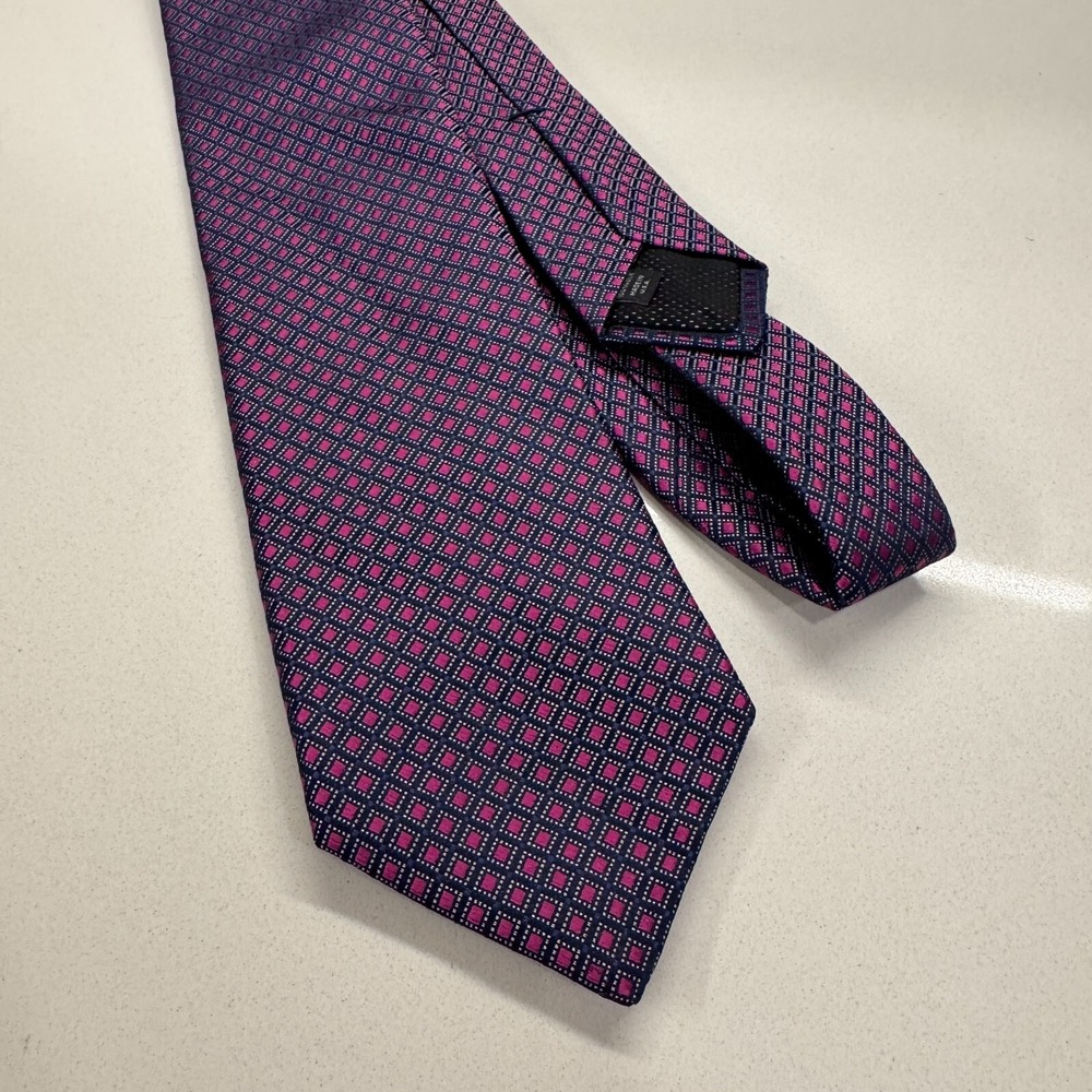 Michael Kors Tie Geometric 100% Silk Neck USA Made Purple Preppy Casual